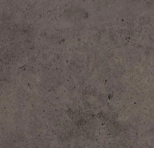 228700_579UP43C.webp